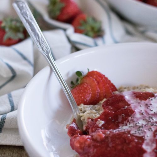 Healthy strawberry and cream oatmeal recipe for two
