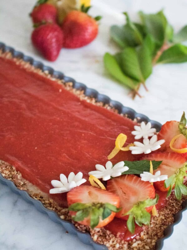 Strawberry lemon vegan tart