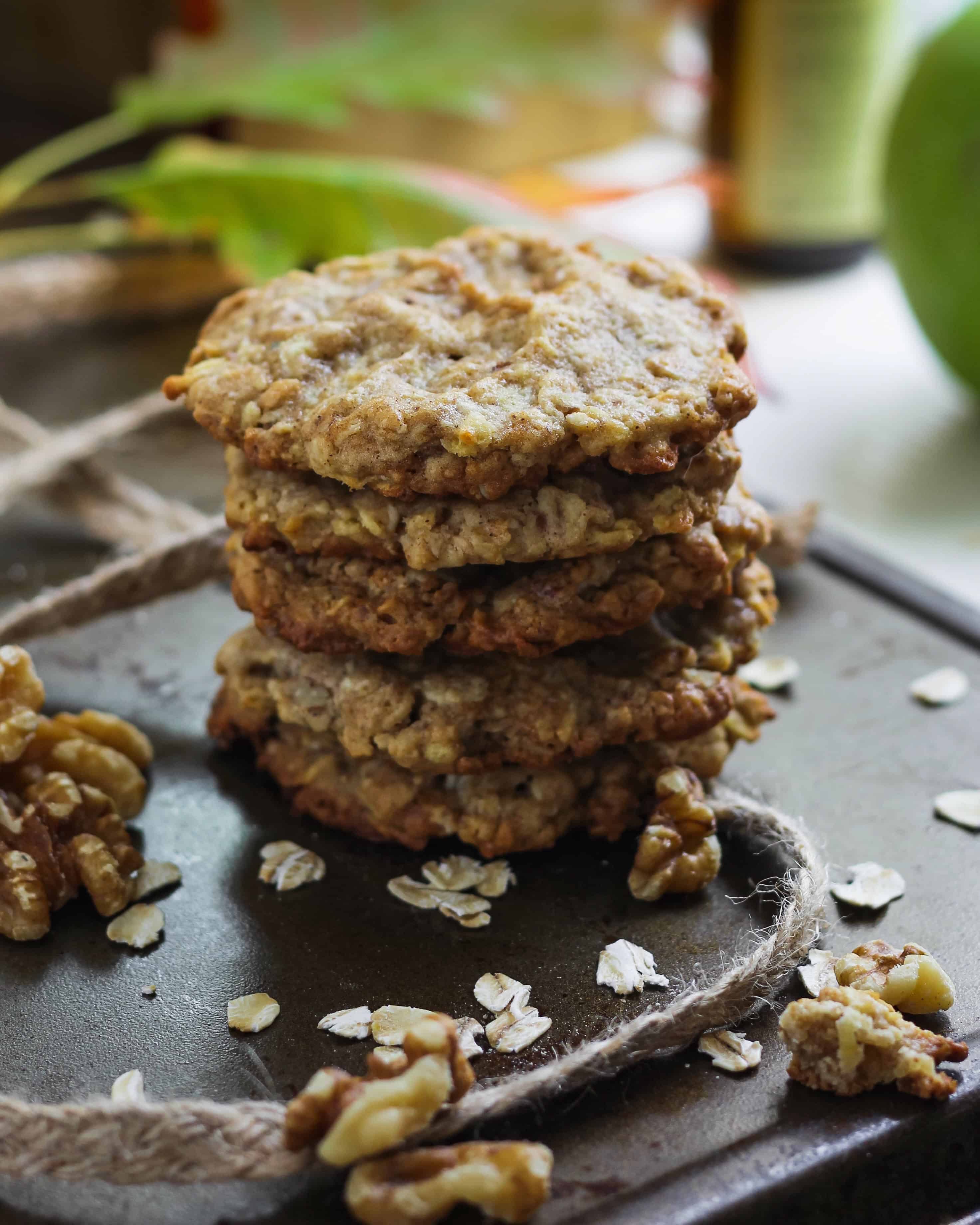 Apple Cinnamon Oatmeal Cookies