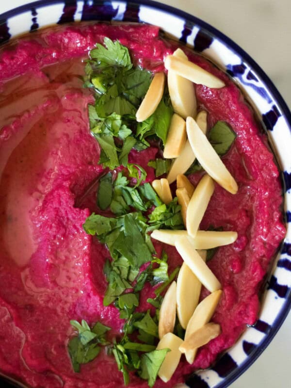 Fresh beetroot hummus