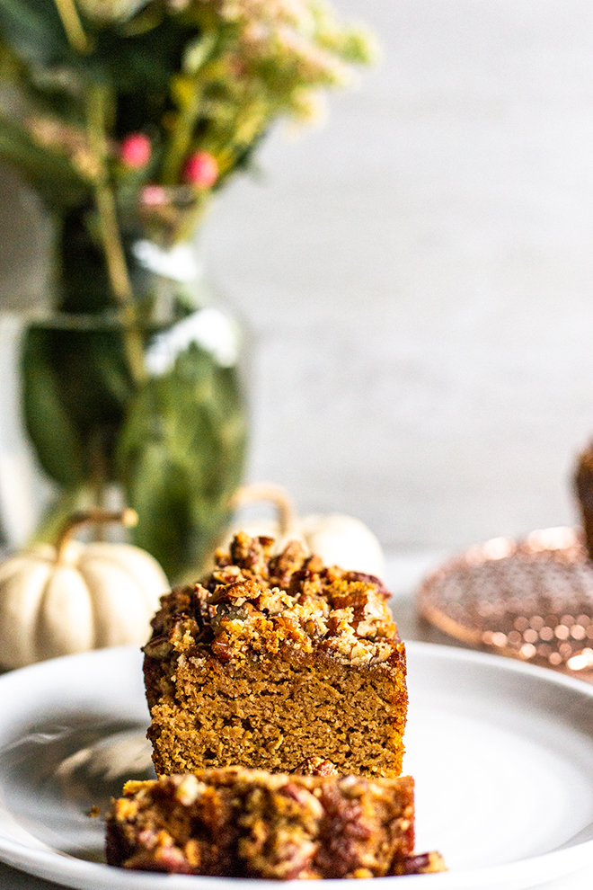 Paleo pumpkin pecan crumb bread for the 24 days of pumpkin recipes collection