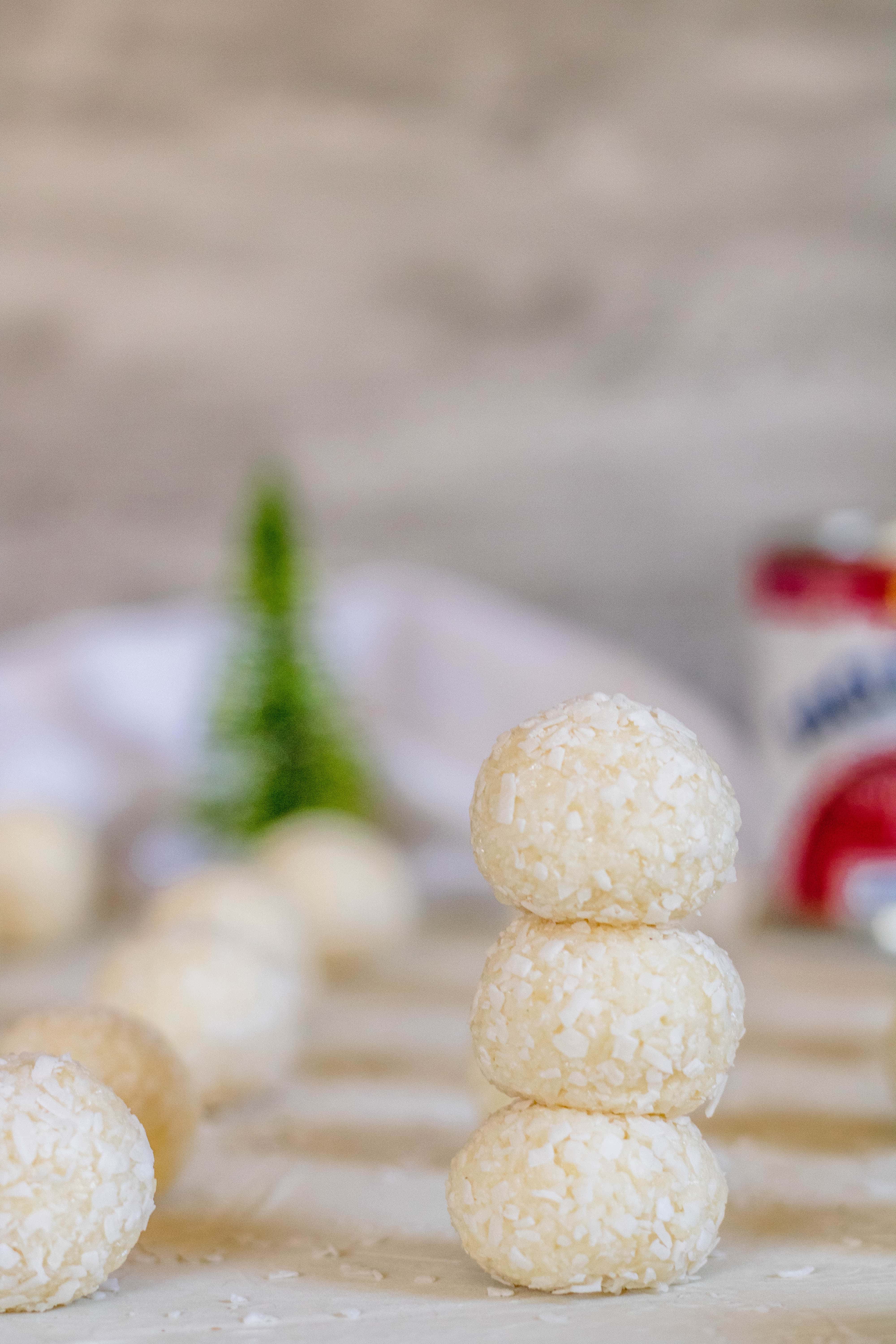 Super easy coconut ball recipe for Christmas