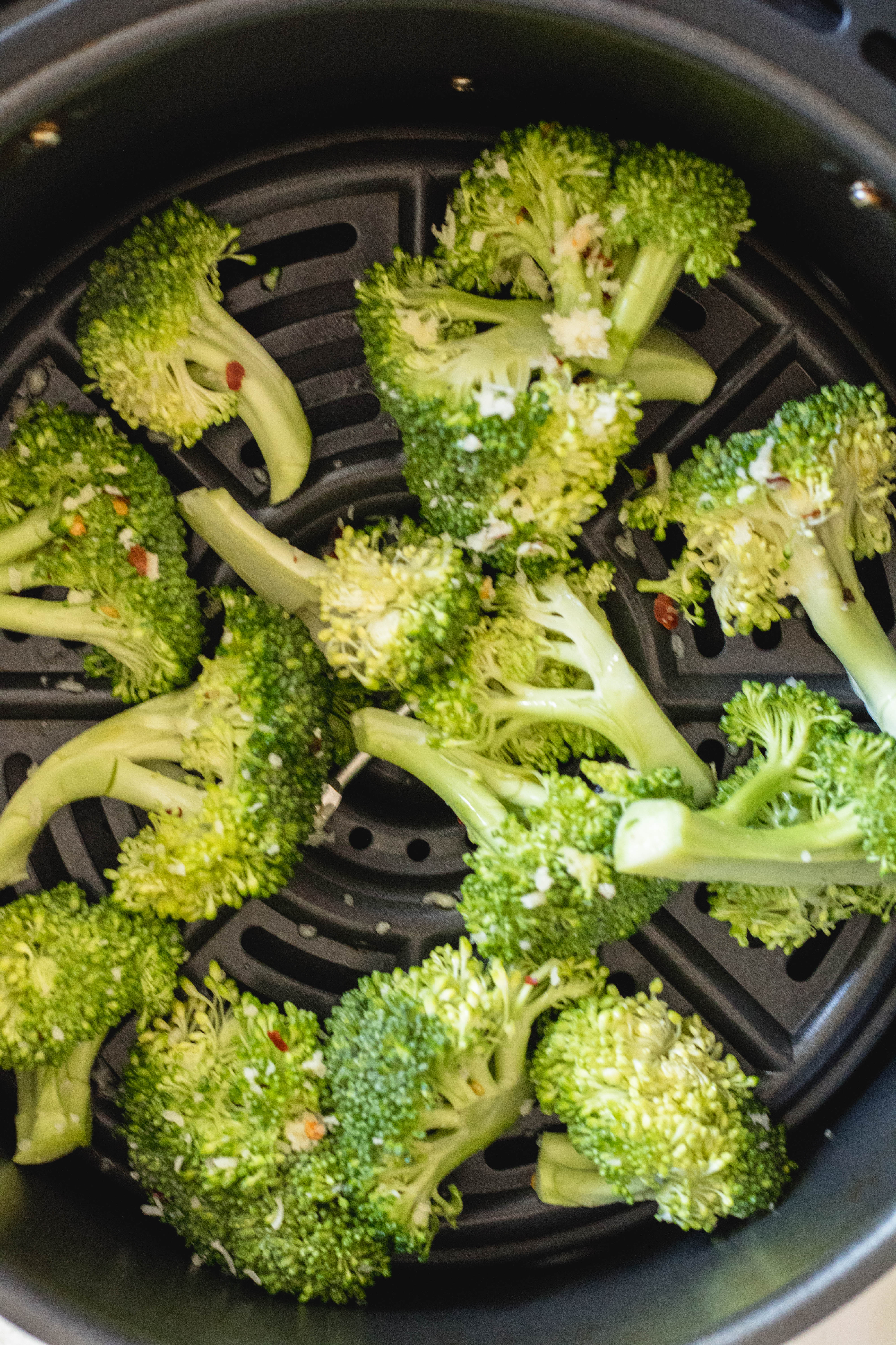 Air fryer easy broccoli recipe