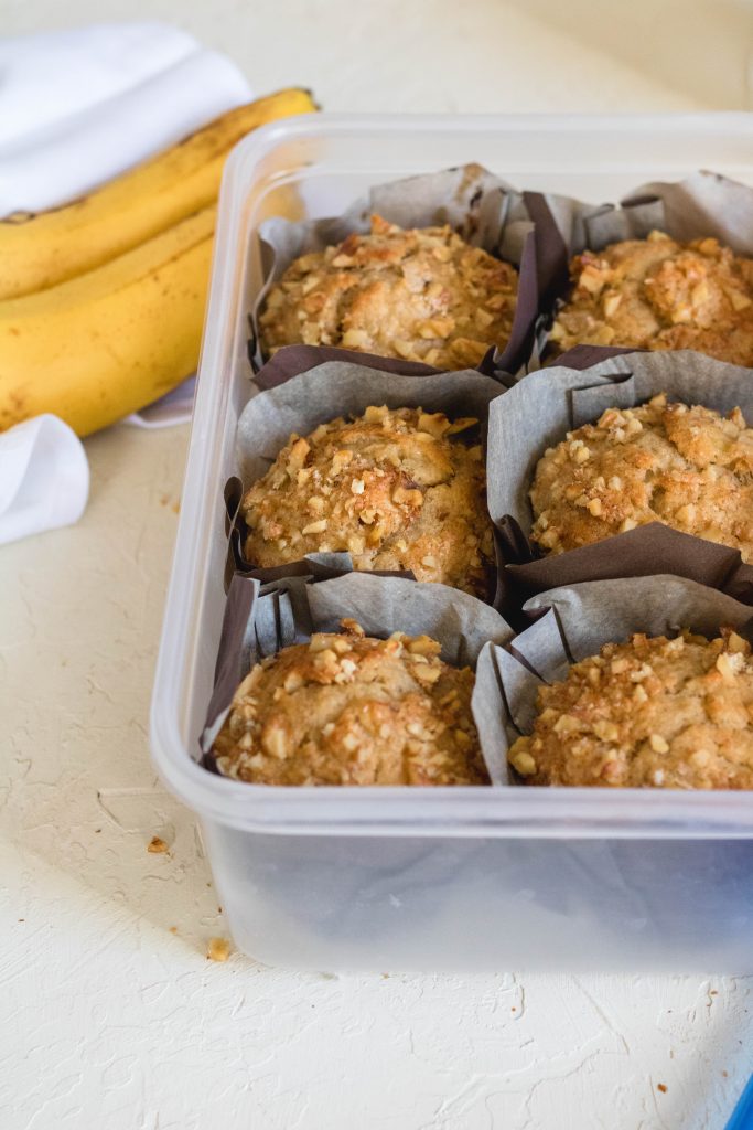 How to store banana nut muffins