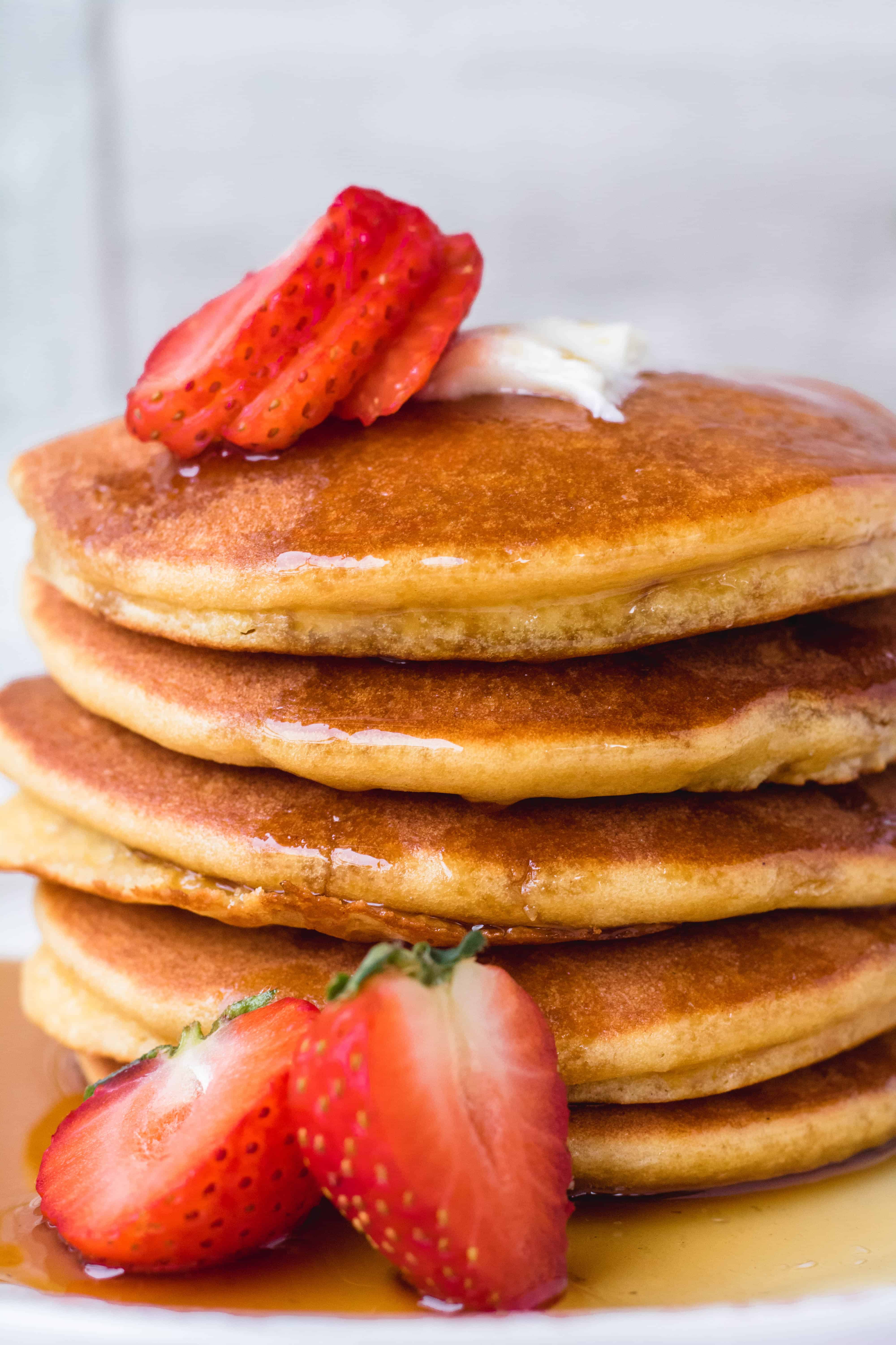 close up of the fluffy healthy  almond flour pancakes