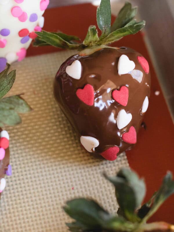 Homemade chocolate covered strawberries