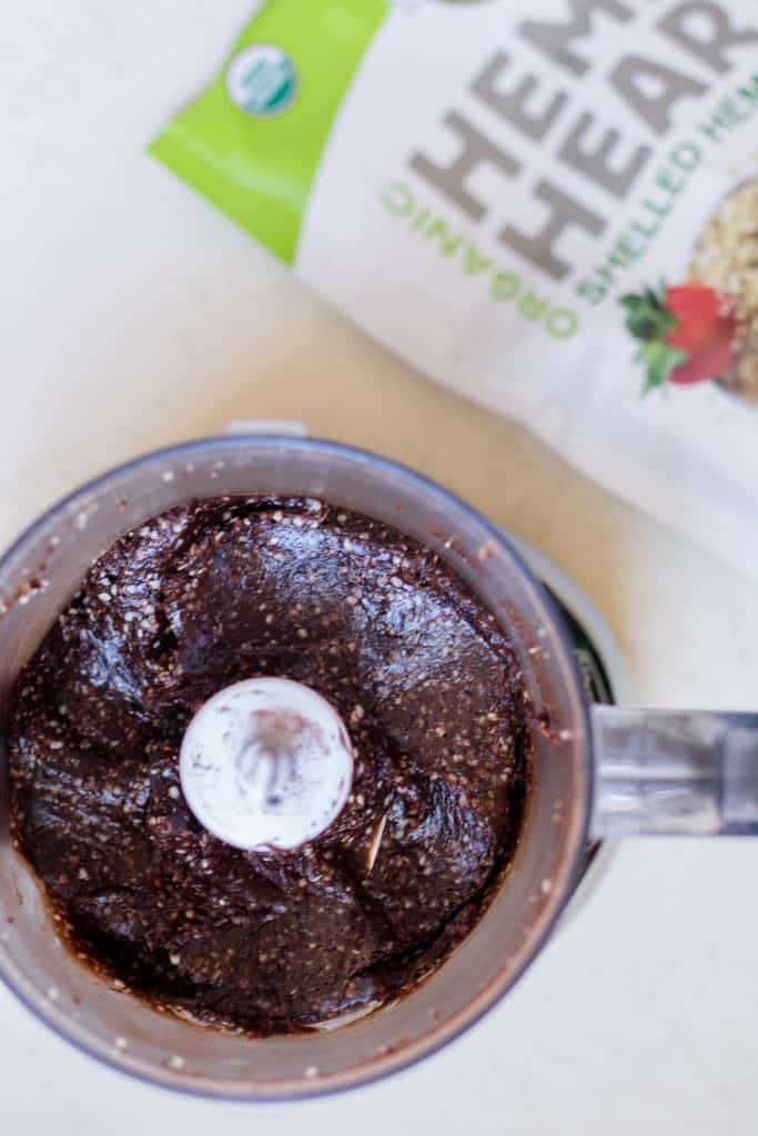 Chocolate hemp seed bliss balls