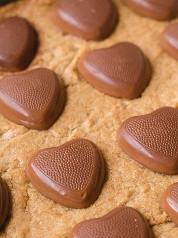 Reese's heart peanut butter blondies