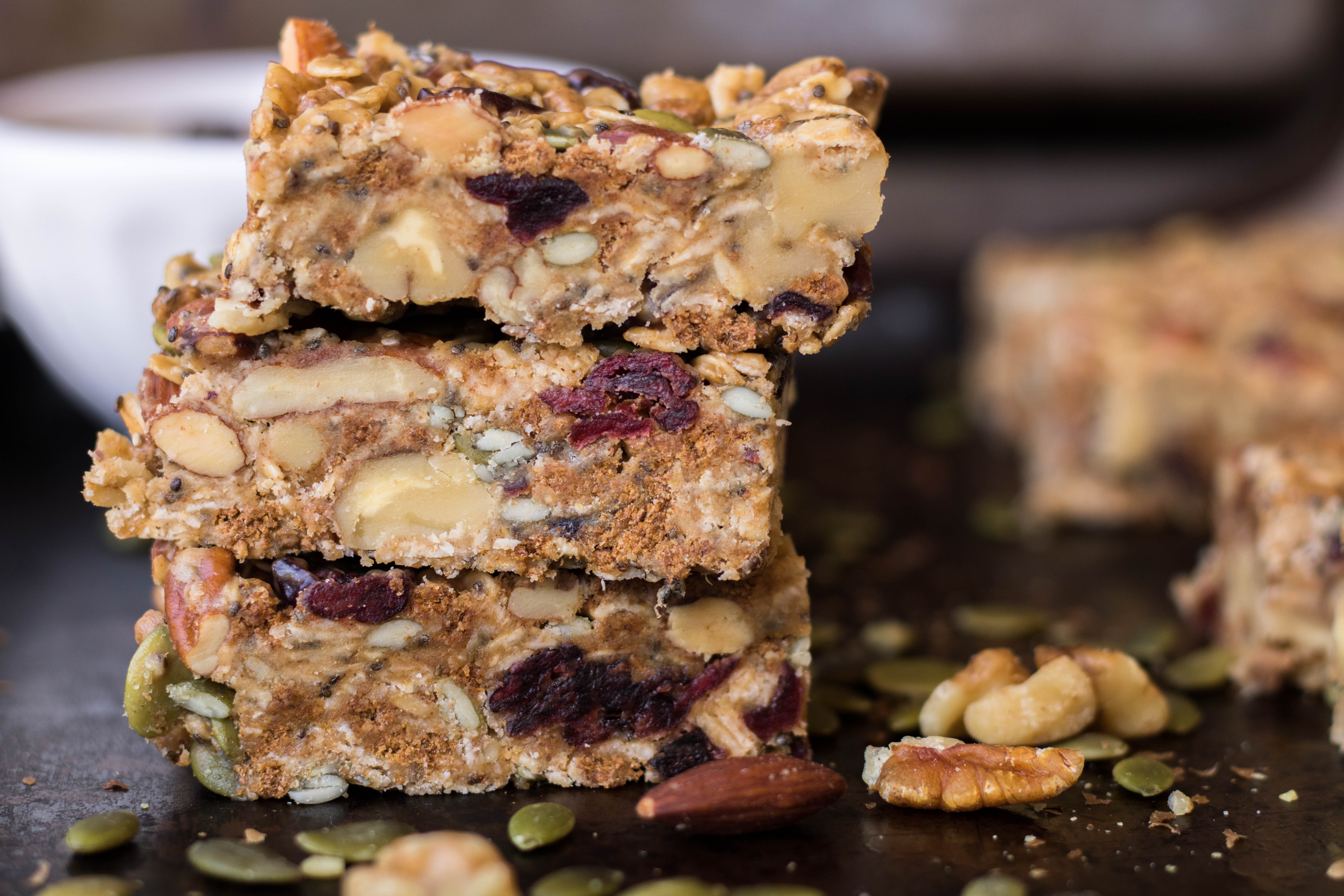 Ingredients to make Trail mix energy bars recipe