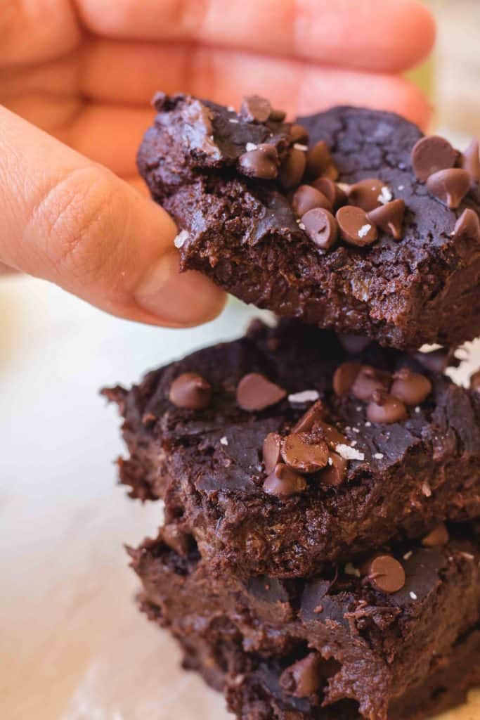 Vegan black bean brownies