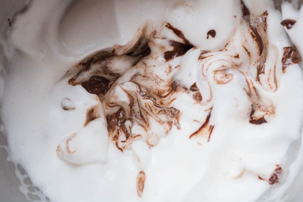 vegan mousse aquafaba