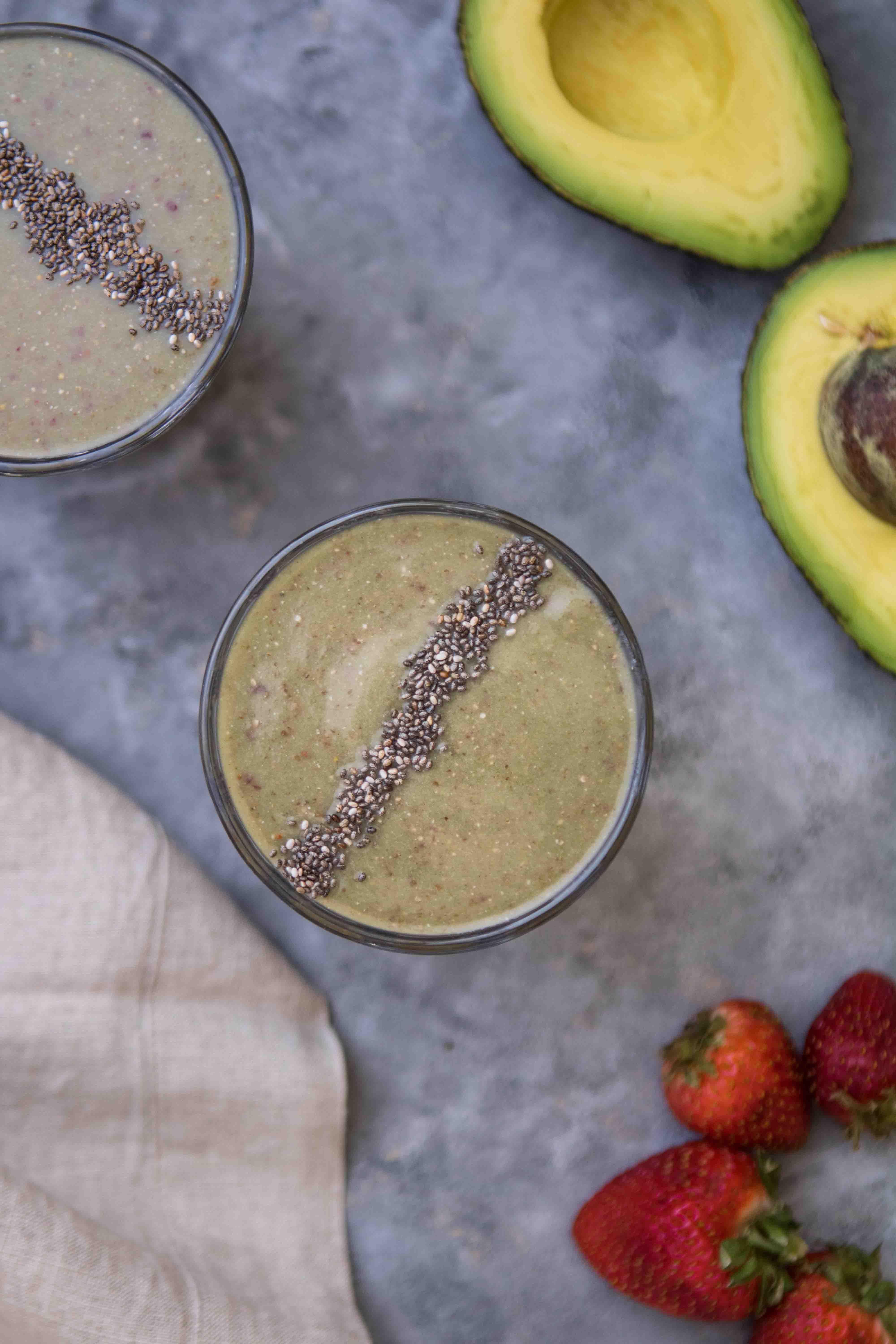 candida green smoothie with prebiotic