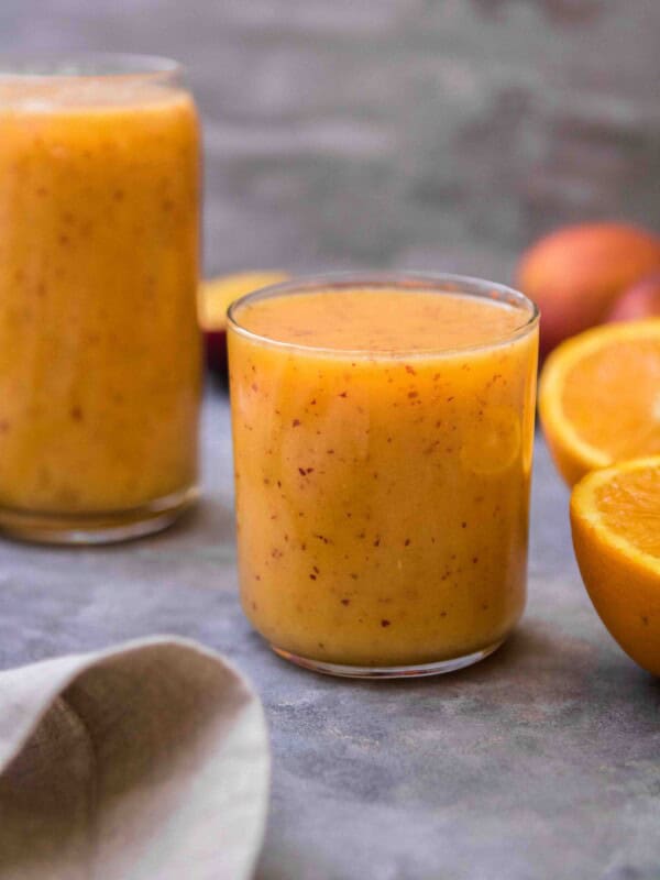summer peach smoothie