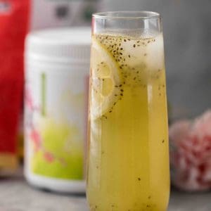 Matcha summer lemonade with chia seed