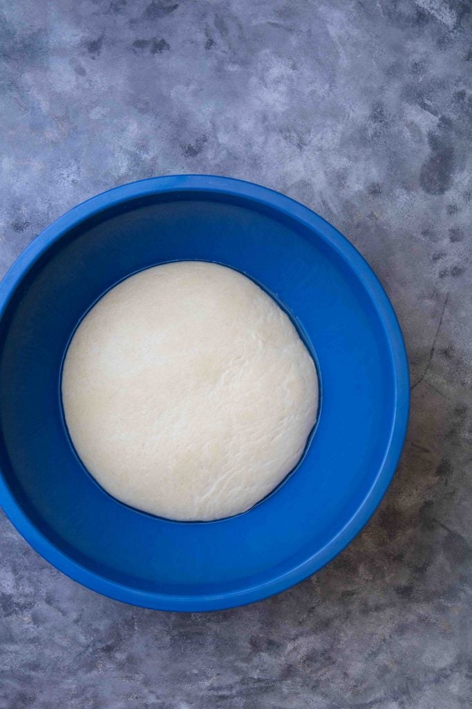step by step to make pizza dough for two
