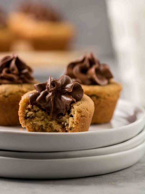 Chocolate chip cookie peanut butter cookie cups