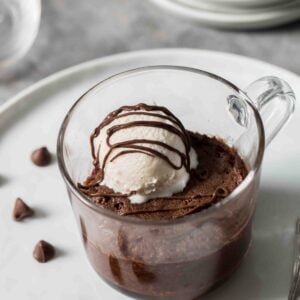 Brownie mug cake