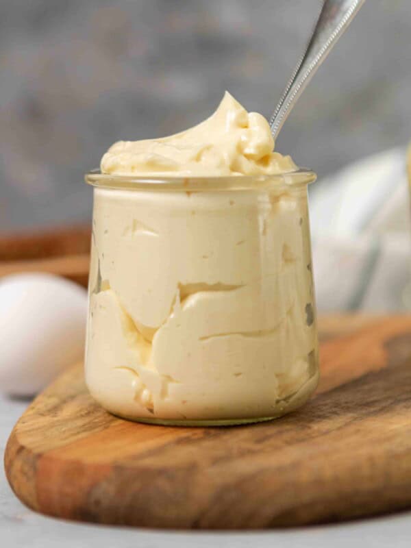 Easy homemade mayonnaise recipce
