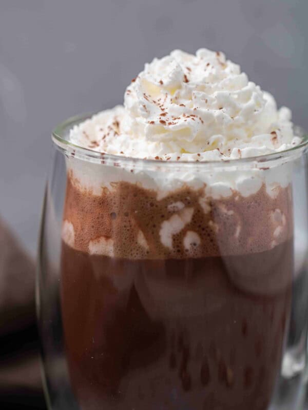 3-ingredient-hazelnut-hot-chocolate