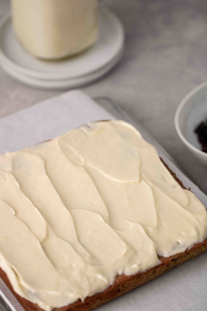 How to make white chocolate cream cheese frosting