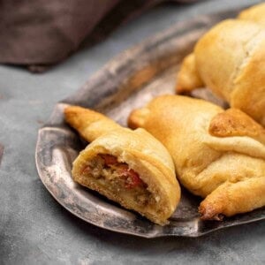 Cheese and ground beef crescent rolls