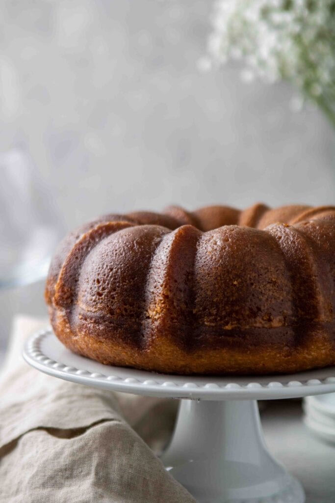 Full bundt cake with white wine