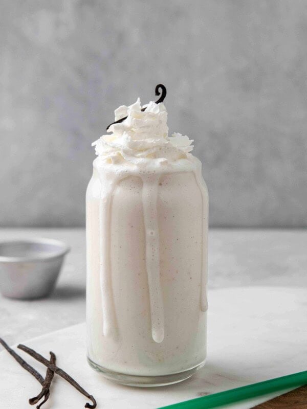 Vanilla bean frappuccino from Starbucks