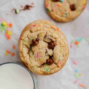 Overhead shot of spring chocolate chip cookies