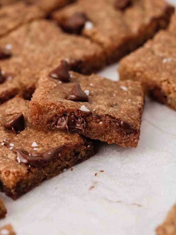 Close up of chocolate chip cookie bars