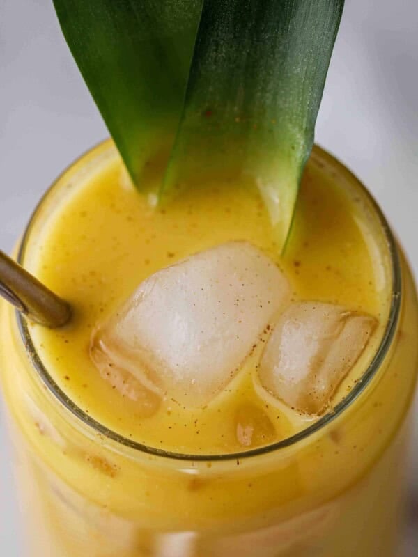Iced golden ginger drink Starbucks