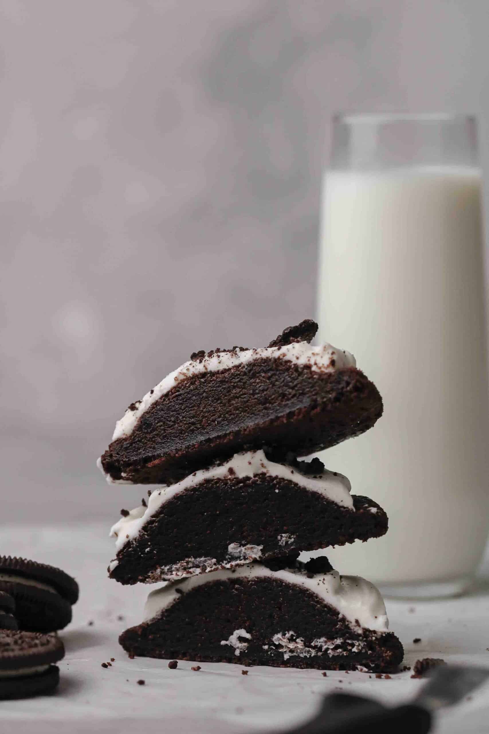 Crumbl Chocolate Oreo Cookies With Buttercream Frosting Copycat Recipe Lifestyle Of A Foodie