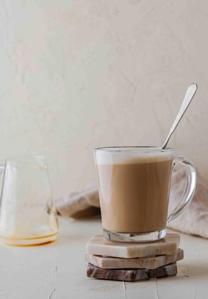 Hot vanilla latte recipe