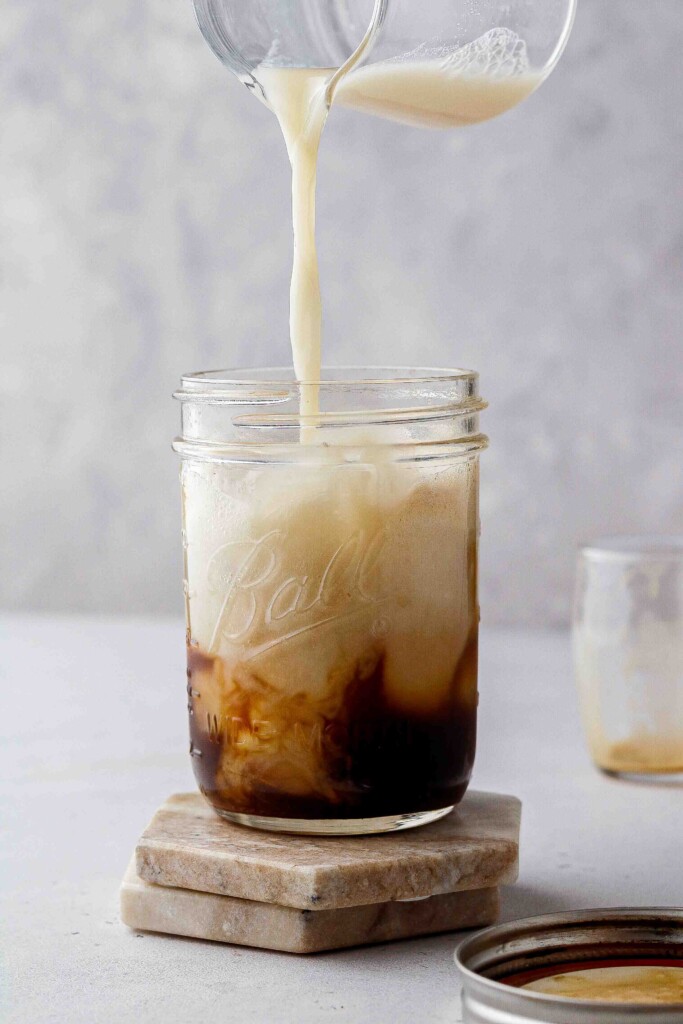 Starbucks Iced Brown Sugar Oat Milk Shaken Espresso Starbucks Copycat Drink 
