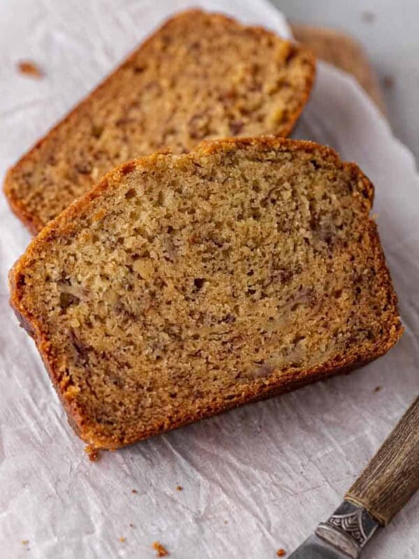 Brown butter banana bread slices