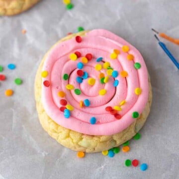 Frosted cake mix cookies