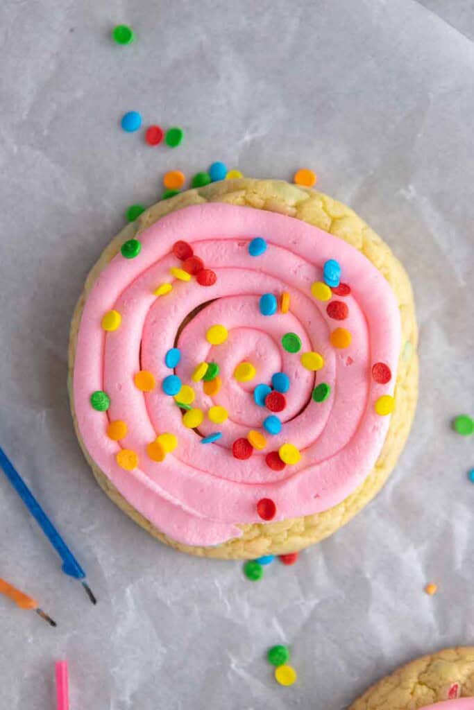 Vanilla buttercream frosted confetti cookies