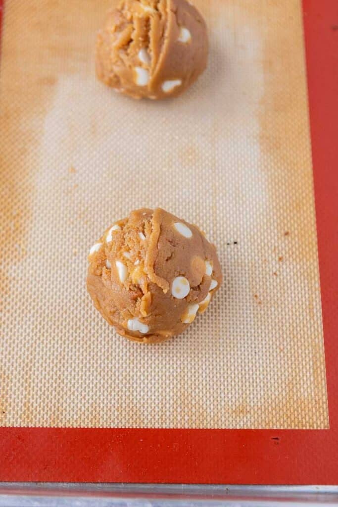 Biscoff cookie dough ball