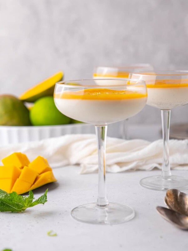 Creamy mango Panna Cotta