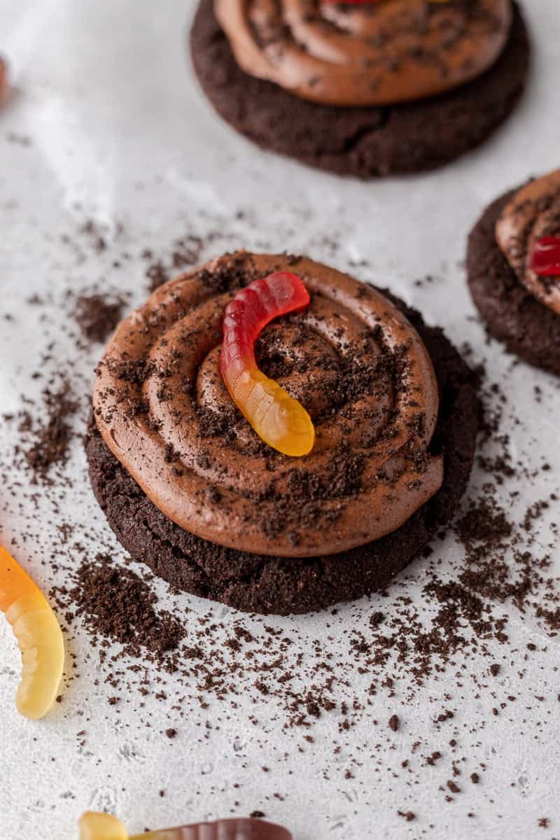 super-chocolatey-crumbl-dirt-cake-cookies-lifestyle-of-a-foodie