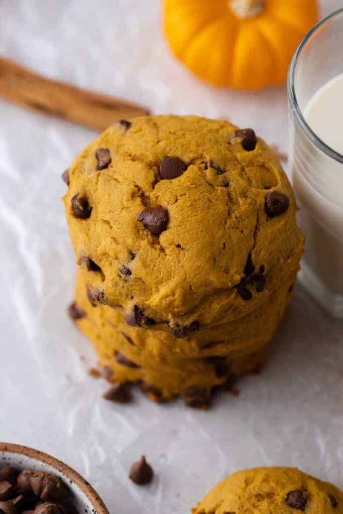 Thick pumpkin chocolate chip cookies