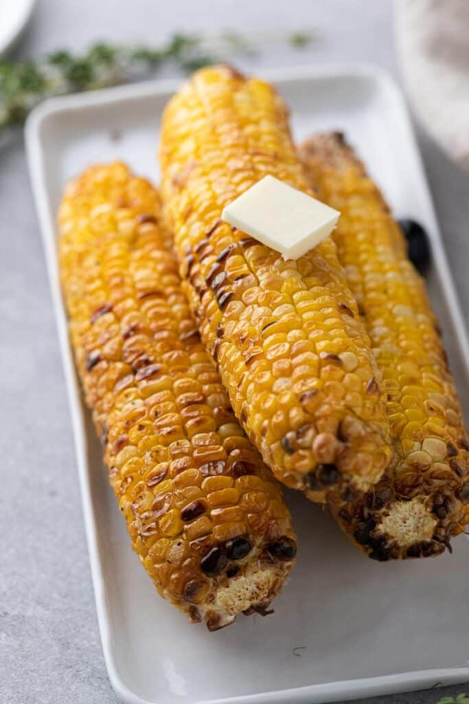 Grilled corn on the cob in the air fryer