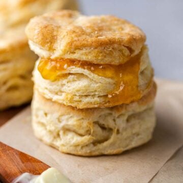 Flaky biscuit with jam