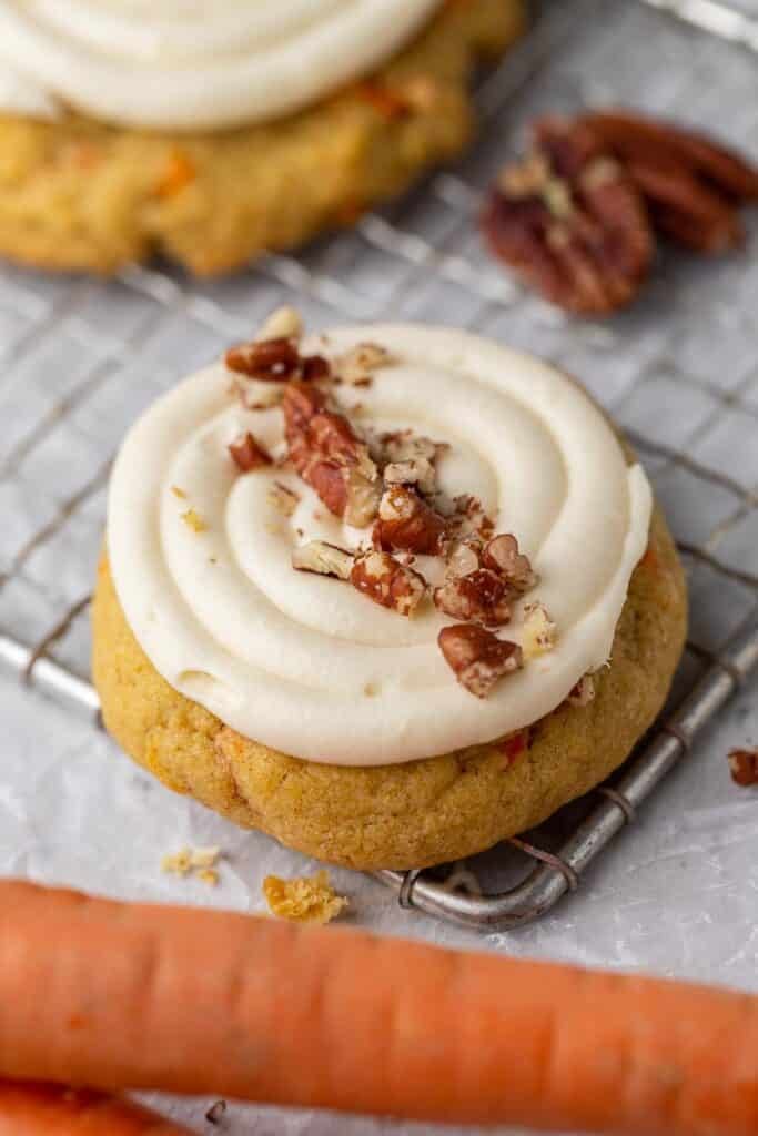 Close up of carrot cake cookies