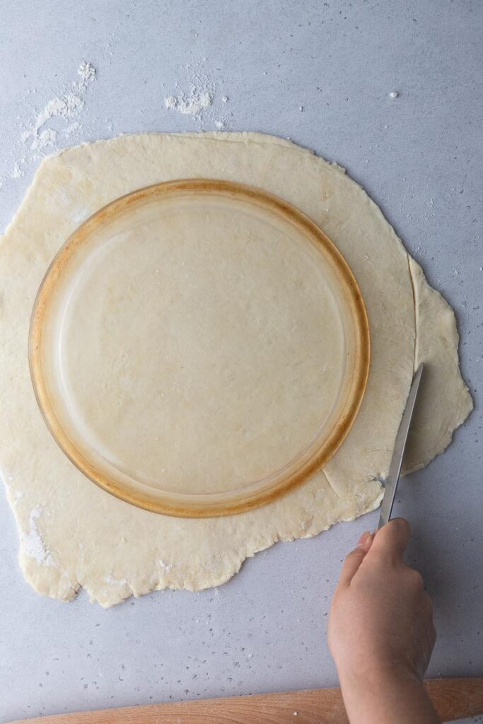 Rolled out pie dough 