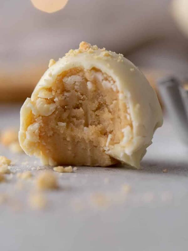 Golden oreo truffles