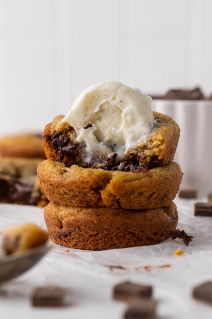 Cookie cups with ice cream on top