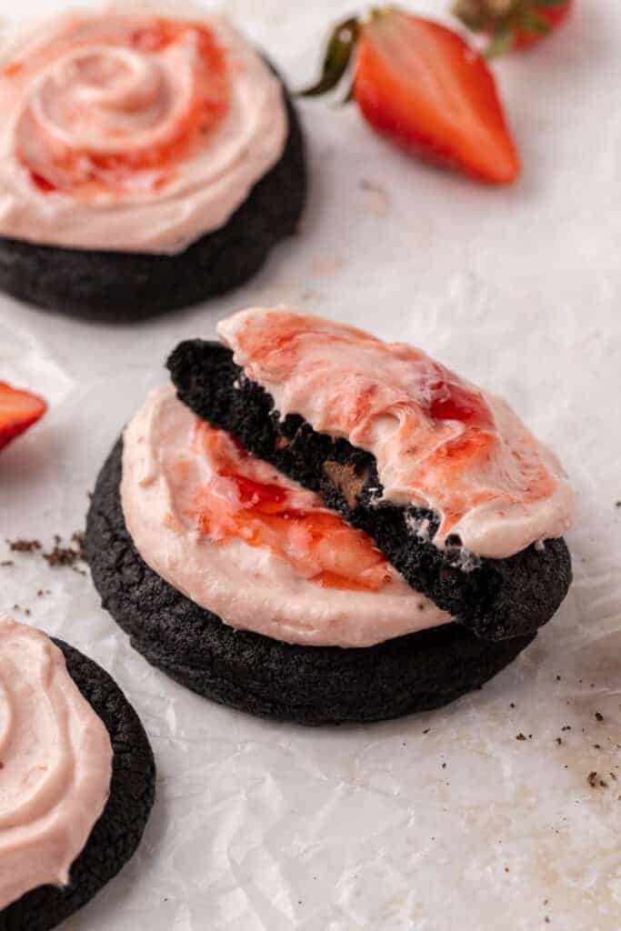 Chocolate strawberry cheesecake cookies