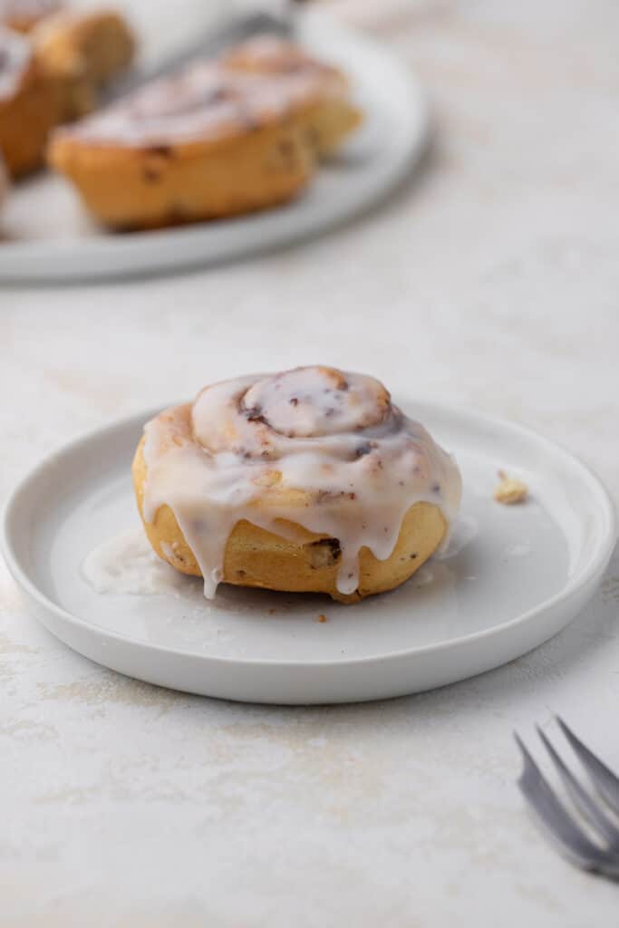 How to make cinnamon rolls in the air fryer