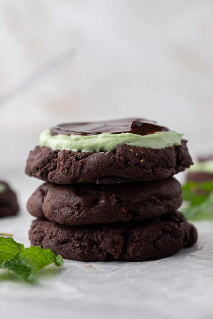 Stack of Crumbl mint brownie cookie recipe