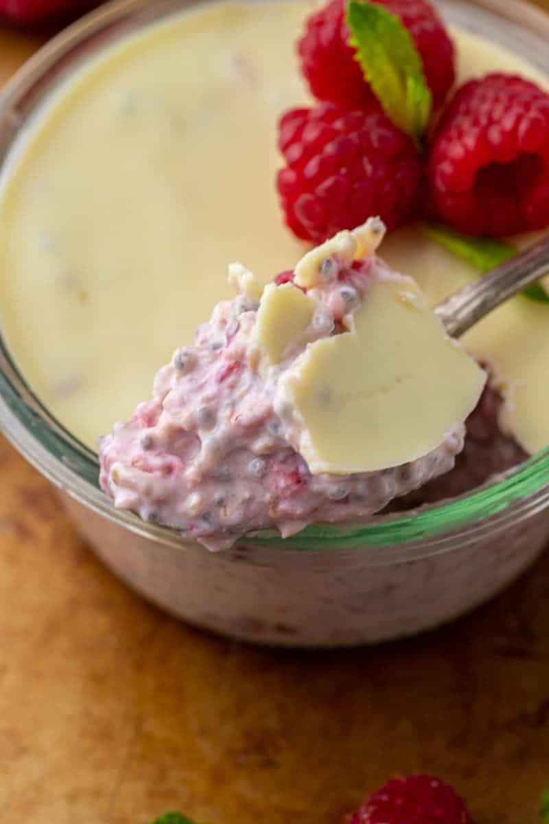 Strawberry Overnight Oats - Healthy Little Foodies